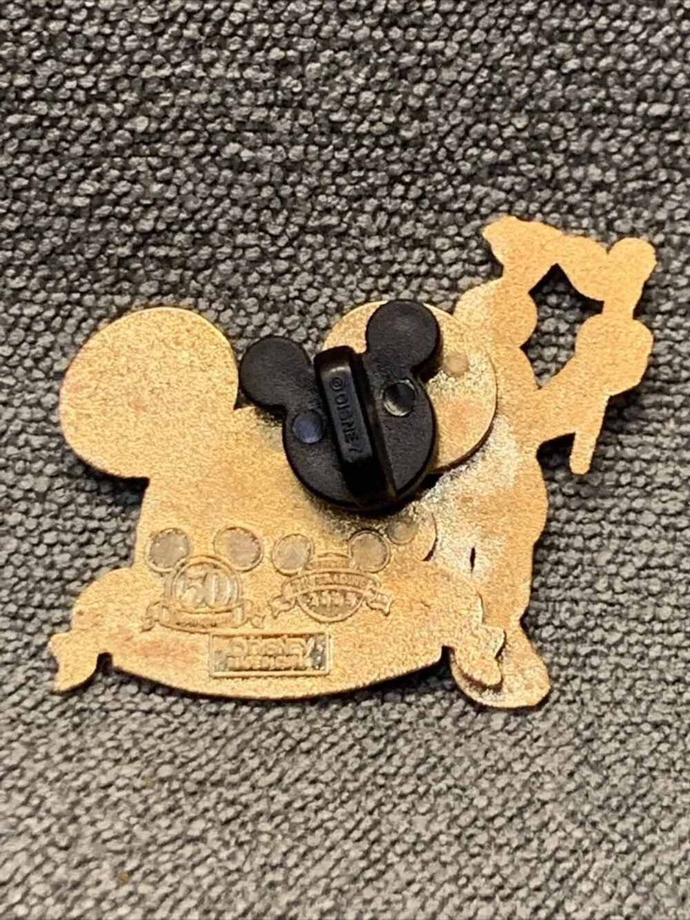 DLR 50th Anniversary Mickey Mouse Pin 2005 Disney Happiest Homecoming Kg